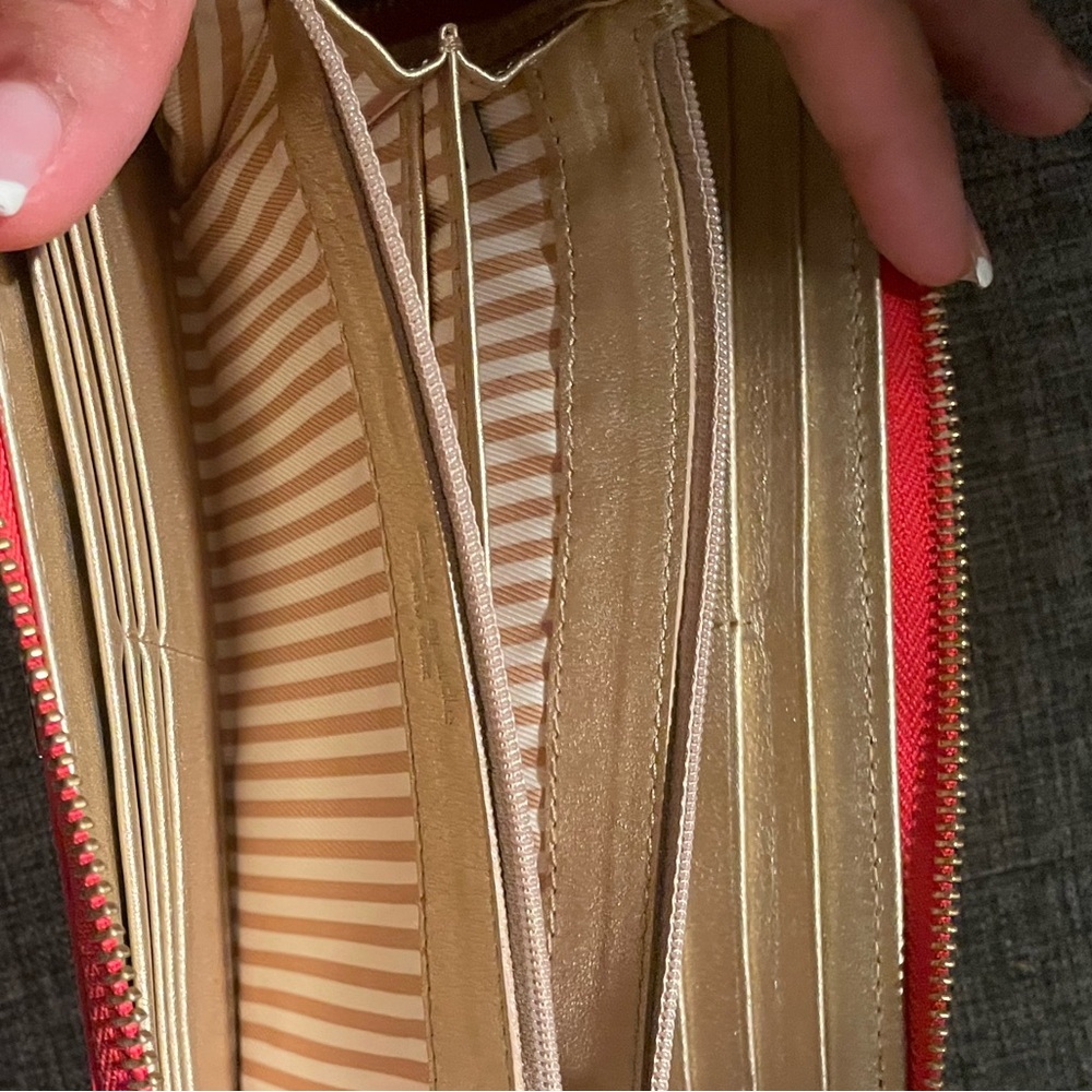Kate Spade Wallet - Picture 6 of 7